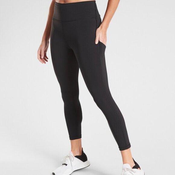 Athleta Pants - Athleta Ultimate Stash Pocket 7/8 Tight, XS